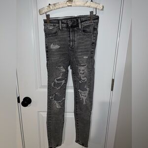 American Eagle Outfitters Gray Distressed Skinny Jeans